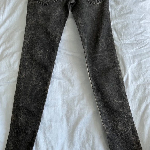 Cool Patch Jeans - Picture 7 of 9